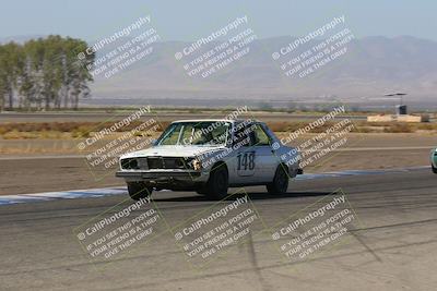 media/Oct-01-2022-24 Hours of Lemons (Sat) [[0fb1f7cfb1]]/10am (Front Straight)/